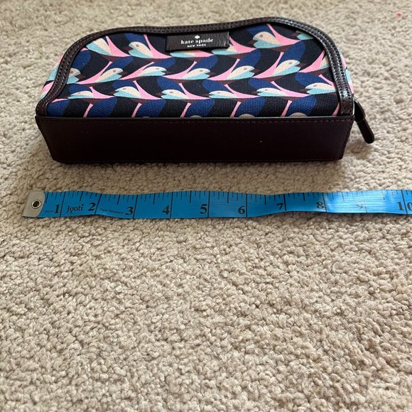 Kate Spade *Geo Bird* Dome Canvas Travel Case | Makeup Bag | Pen Pouch | EUC - Picture 4 of 10